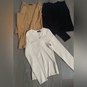 Women's V-Neck Sweater Set - Cream, Black, Tan